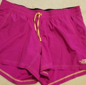 North Face athletic shorts size Large